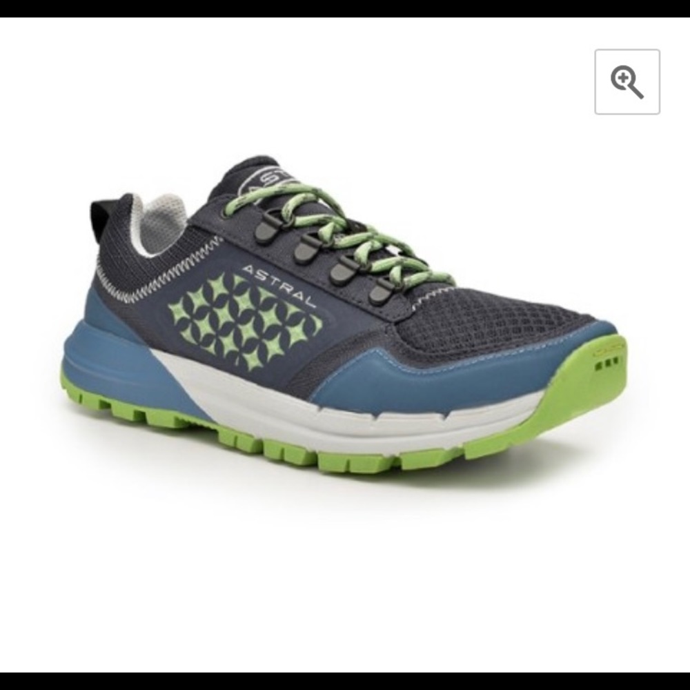 Astral Women’s TR1 Hiking Shoes - 11
